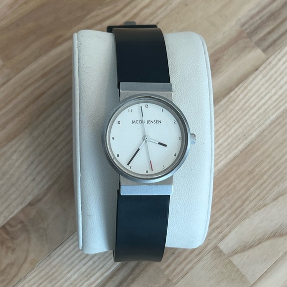 Jacob Jensen Ladies Watch White Dial Black Silicone Strap Swiss Designer - Picture 3 of 11